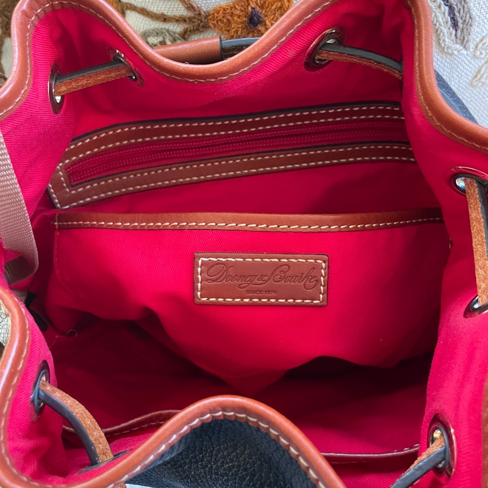 Gorgeous DOONEY AND BOURKE Pebbled Grain Aimee Bag - Picture 2 of 10